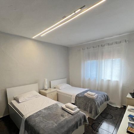 Sedah Apartment ชโคเดอร์ ภายนอก รูปภาพ
