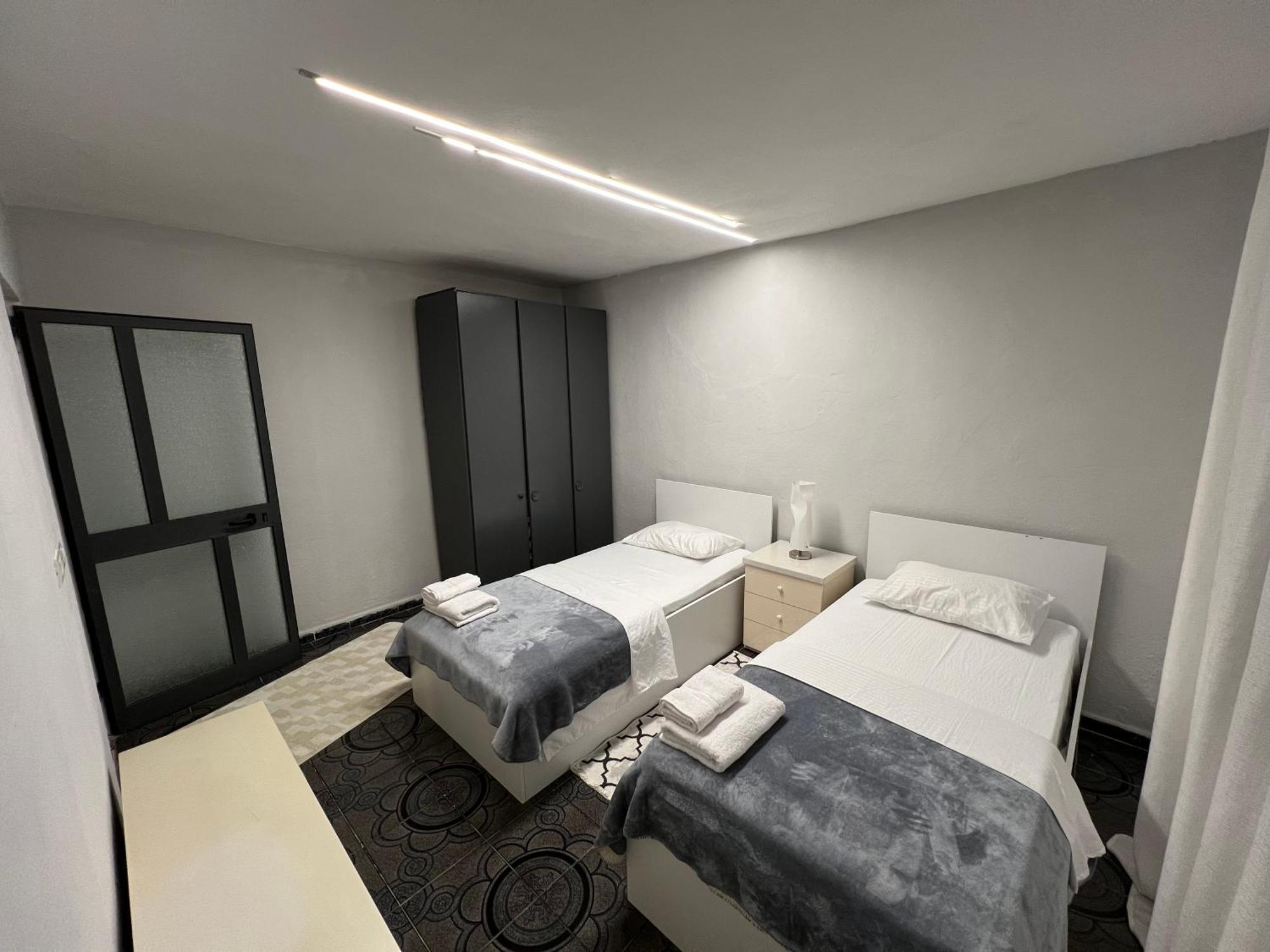 Sedah Apartment ชโคเดอร์ ภายนอก รูปภาพ
